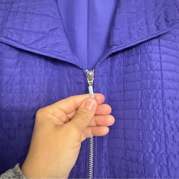 Chicos Quilted Vest Size 3 XL 16 Purple Full Zip w/ Pockets Lightweight LIKE NEW - Picture 6 of 16